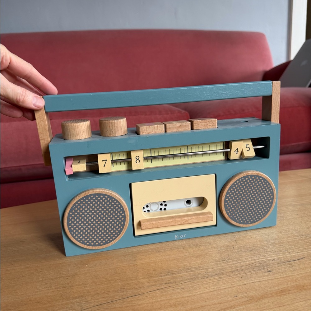 Kiko & gg Retro Wooden Radio Toy in blue. records your voice and plays it back - Picture 2 of 7
